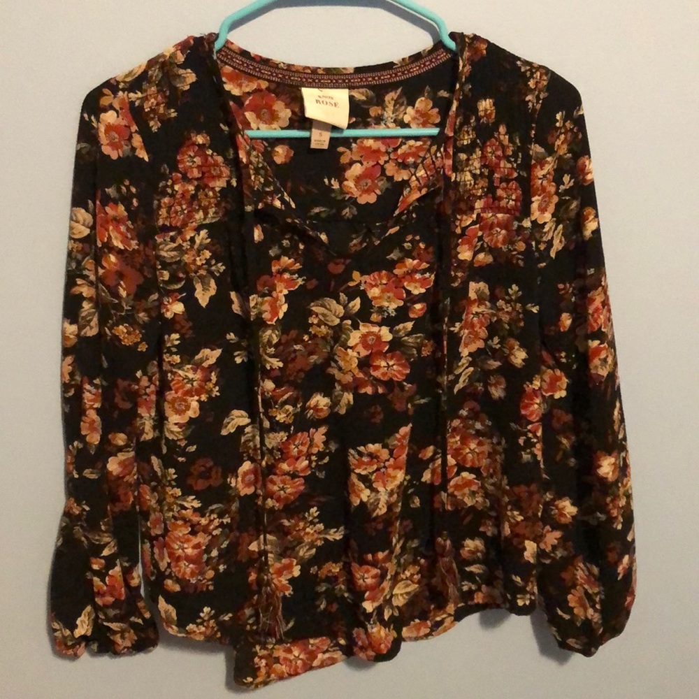 Gorgeous barely worn floral shirt